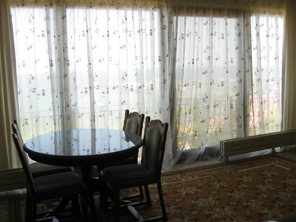 V3 Villa Ефоріє-Норд Номер фото