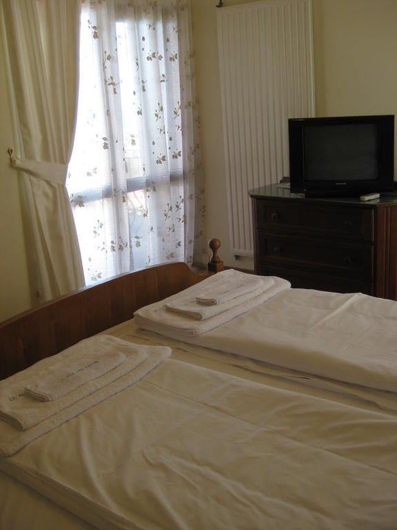 V3 Villa Ефоріє-Норд Номер фото